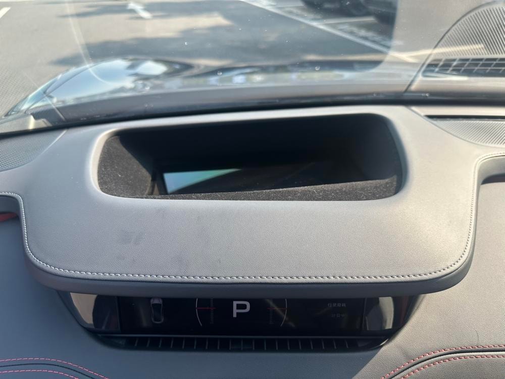 Xiaomi SU7 2024 — фото автомобиля 1