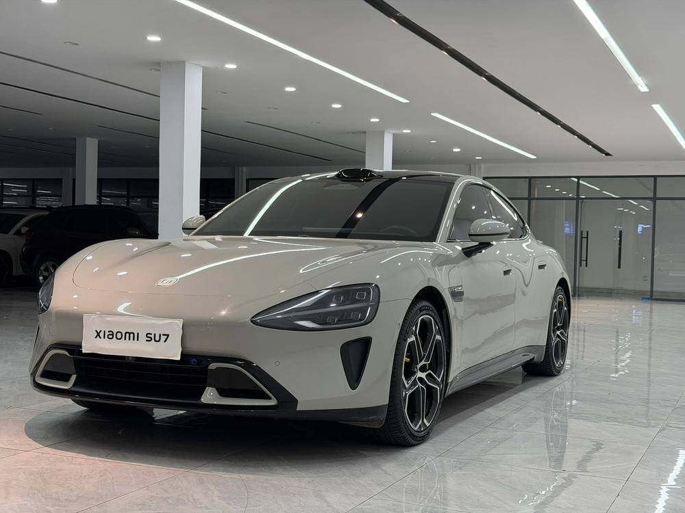 Xiaomi SU7 2024 — фото автомобиля
