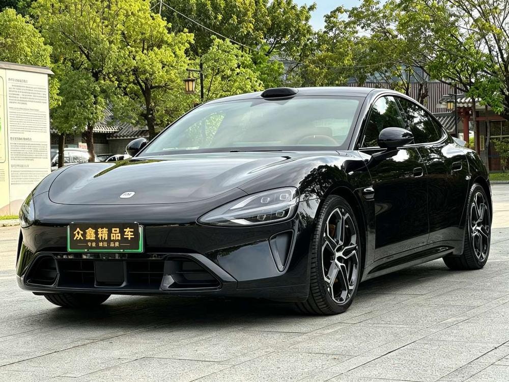 Xiaomi SU7 2026 — фото автомобиля