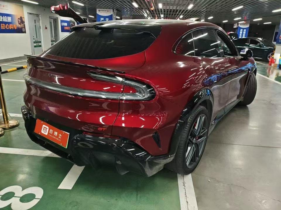 Xiaomi YU7 2026 — фото автомобиля