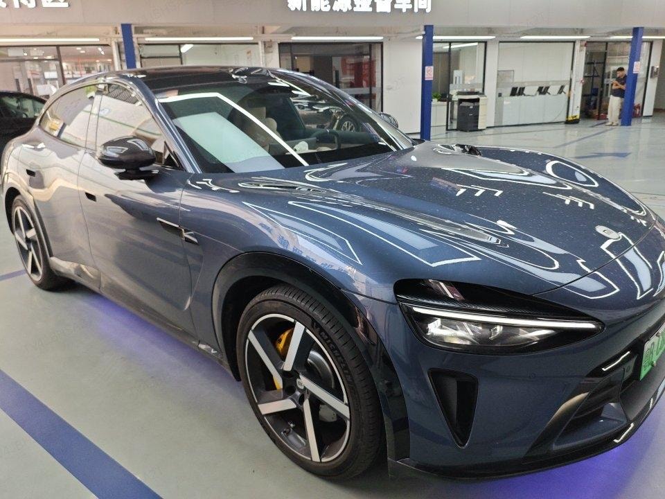 Xiaomi YU7 2025 — фото автомобиля