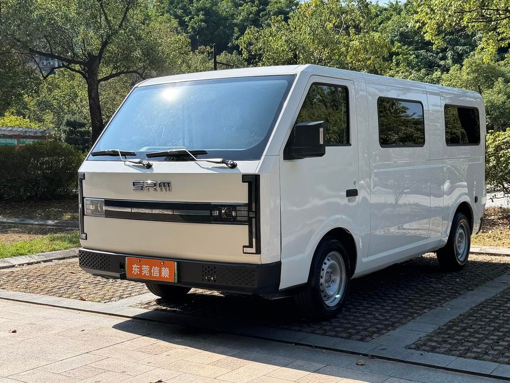 Xinyuan SRM E3L 2025 — фото автомобиля