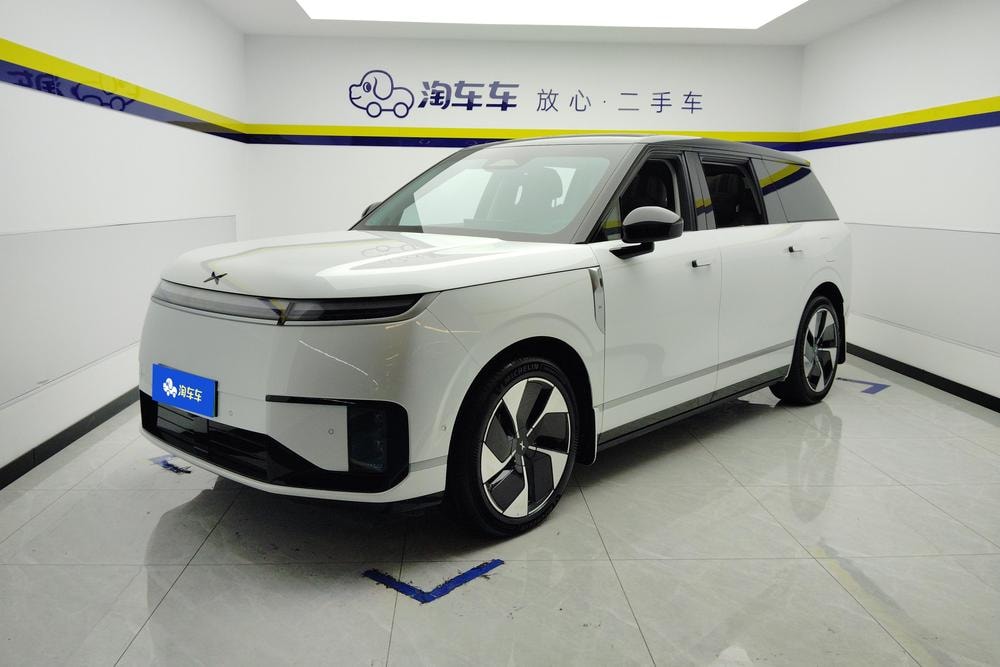XPeng 小鹏GX 2026 — фото автомобиля