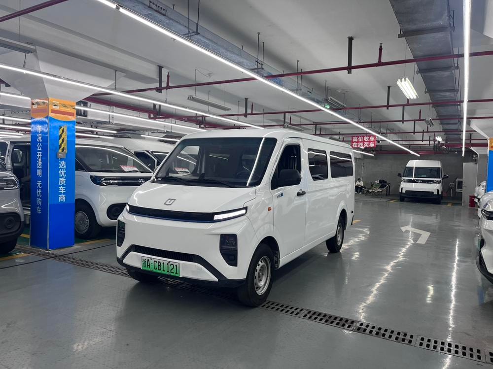 Yuancheng Xingxiang V 2024 — фото автомобиля