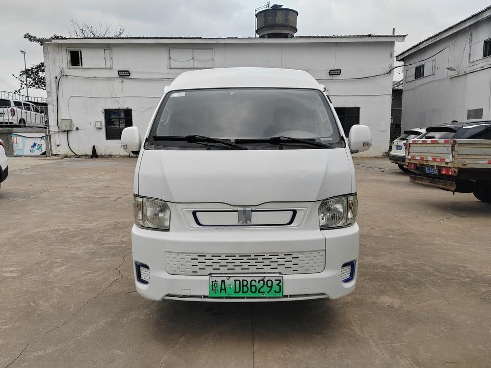 Yuancheng 远程星享E6 2022 — фото автомобиля