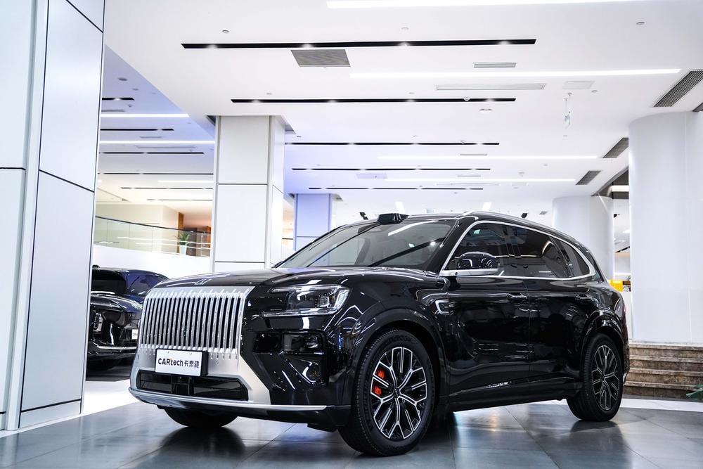 Zeekr 8X 2026 — фото автомобиля 1