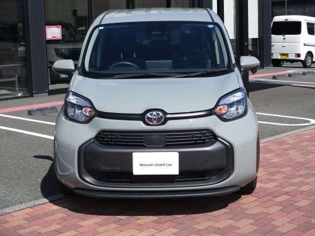 Toyota SIENTA 2023 — фото автомобиля 1
