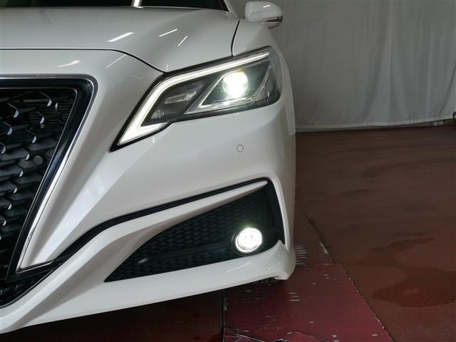 Toyota CROWN HYBRID 2019 — фото автомобиля 1