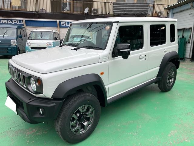 Suzuki JIMNY NOMADE 2025 — фото автомобиля 1