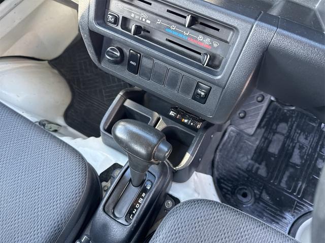 Daihatsu HIJET TRUCK 2015 — фото автомобиля 1