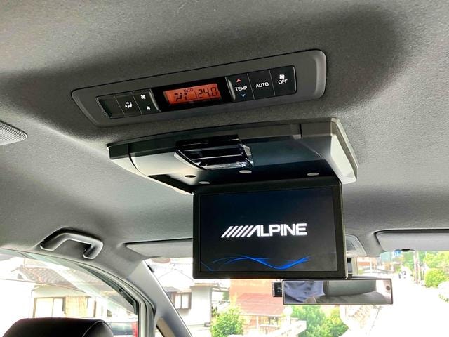Миниатюра 11