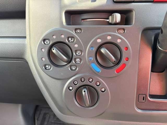 Toyota TOWNACE VAN 2026 — фото автомобиля 1