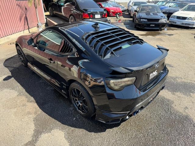 Миниатюра 11