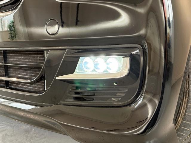 Миниатюра 37