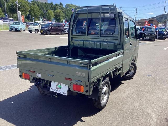 Миниатюра 28