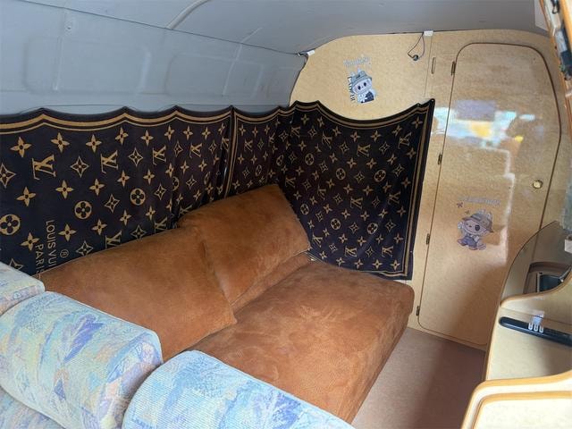 Миниатюра 24