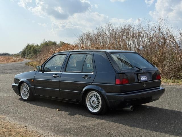 Миниатюра 10