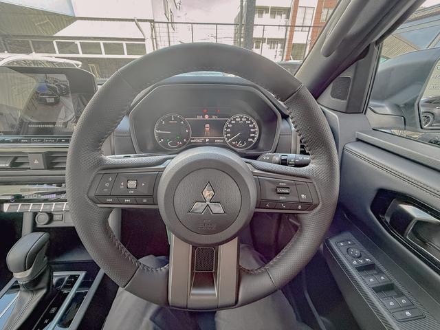 Миниатюра 16