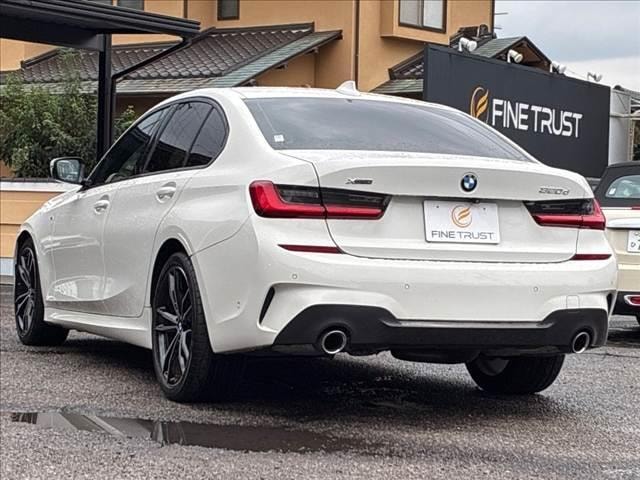 Bmw 3 SERIES 2019 — фото автомобиля 1