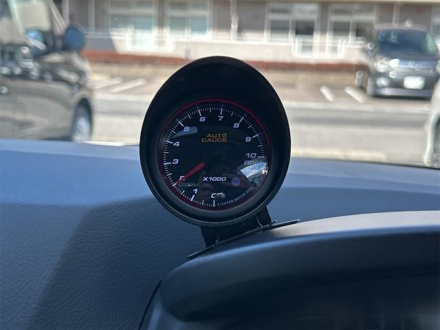 Миниатюра 37
