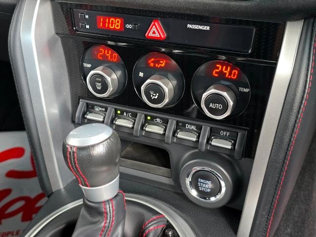 Миниатюра 28