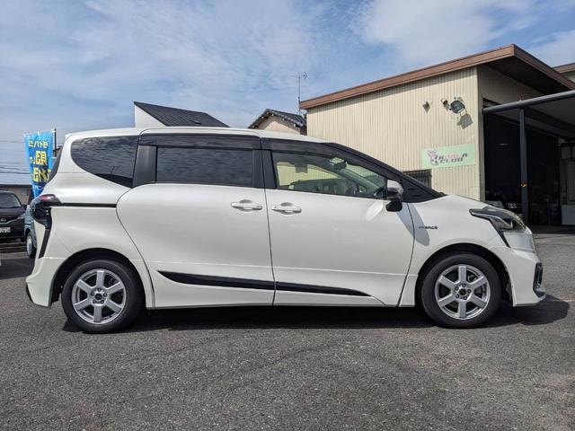 Миниатюра 12