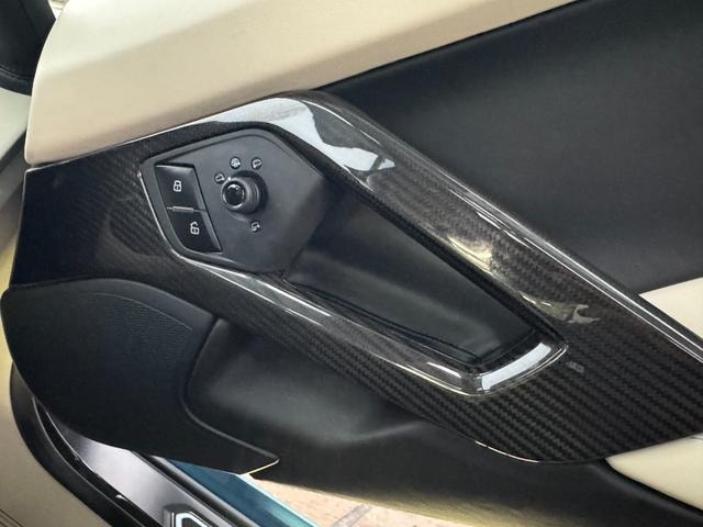 Lamborghini AVENTADOR 2019 — фото автомобиля 1