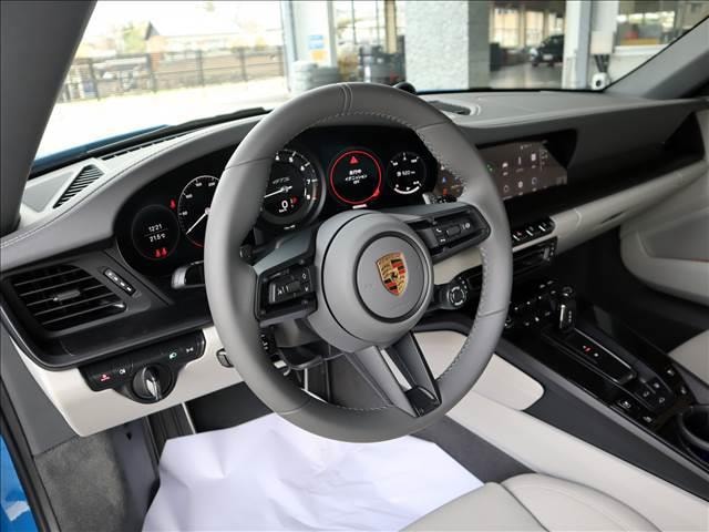 Миниатюра 12