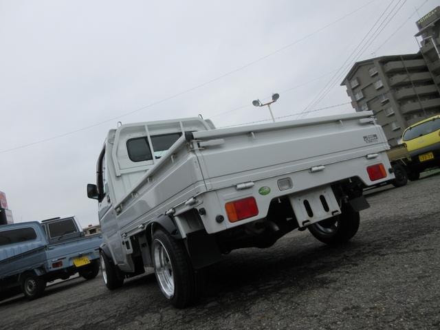 Миниатюра 12