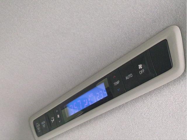 Миниатюра 28