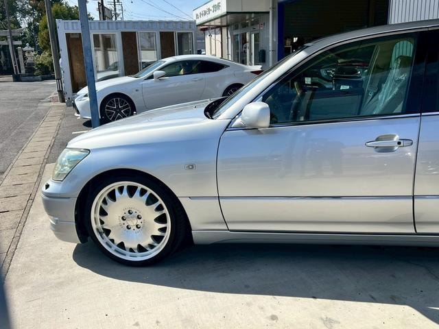 Миниатюра 10
