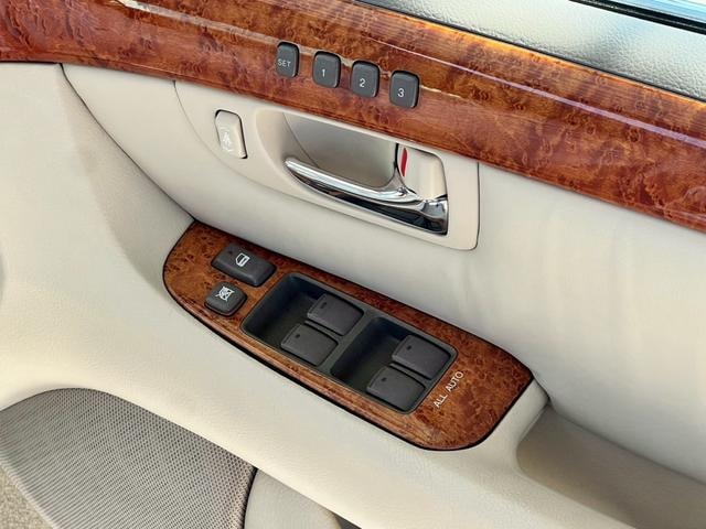 Миниатюра 18