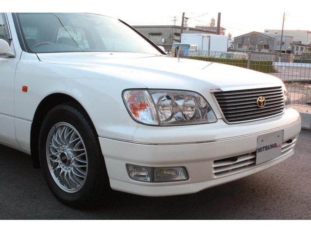 Toyota CELSIOR 1999 — фото автомобиля 1