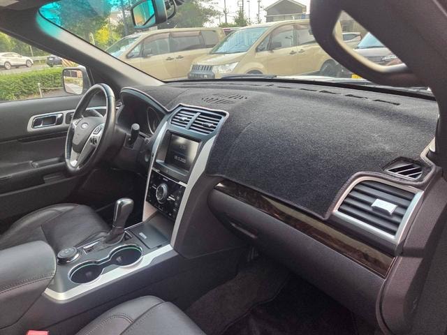 Ford EXPLORER 2015 — фото автомобиля 1
