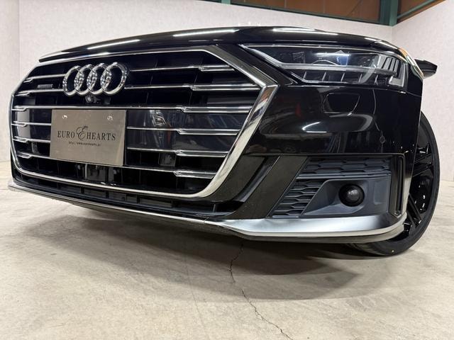 Audi A8 2018 — фото автомобиля 1