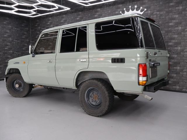 Миниатюра 9