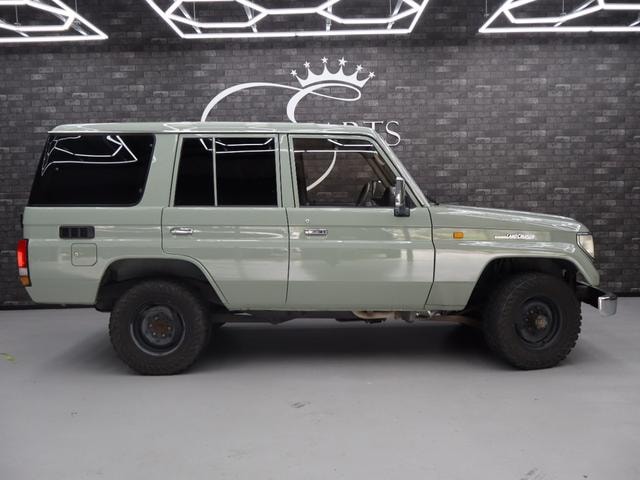 Миниатюра 42