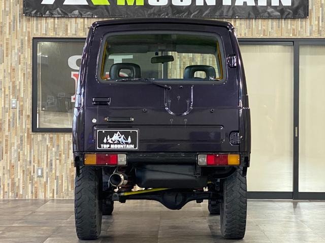 Миниатюра 12
