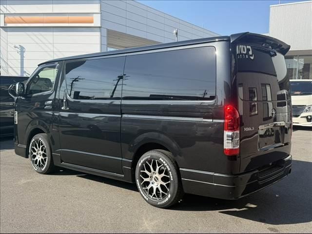 Миниатюра 16