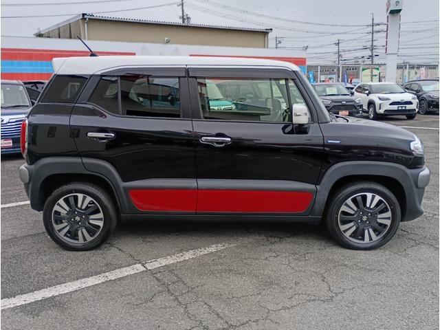 Suzuki XBEE 2024 — фото автомобиля 1