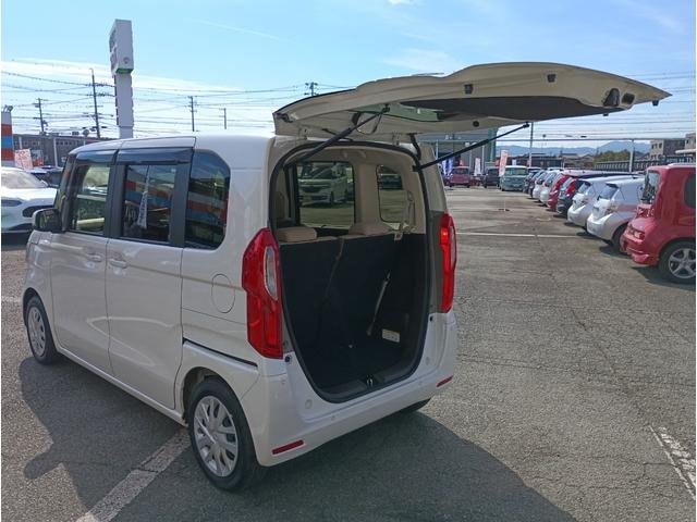 Honda N-BOX 2021 — фото автомобиля 1