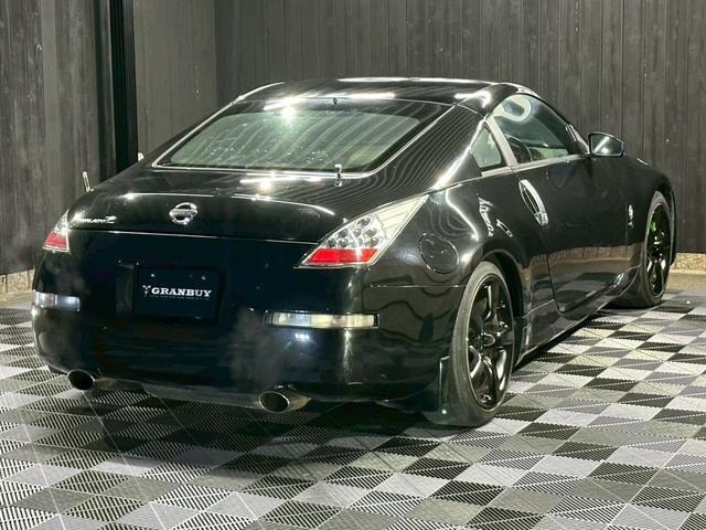 Миниатюра 12