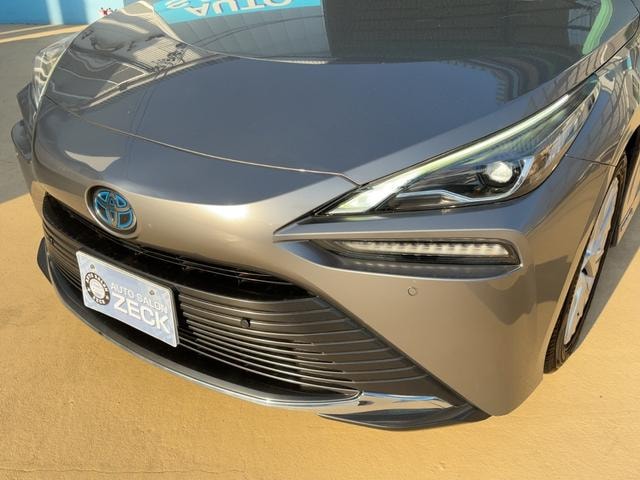 Toyota MIRAI 2021 — фото автомобиля 1