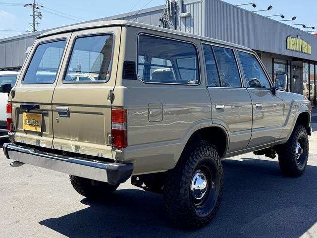 Миниатюра 30