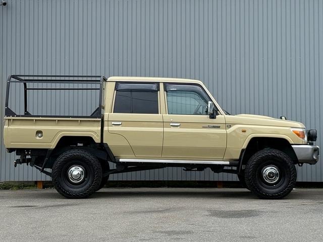Миниатюра 13