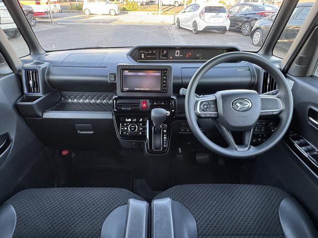 Daihatsu TANTO 2021 — фото автомобиля 1