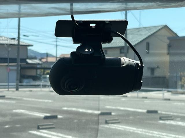 Миниатюра 12
