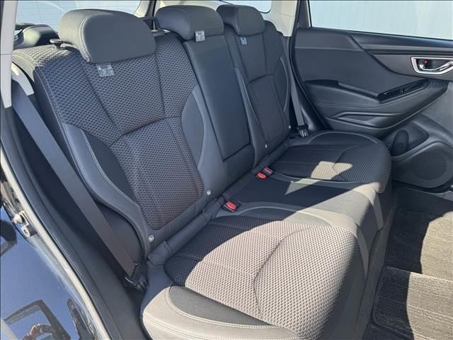 Subaru FORESTER 2019 — фото автомобиля 1