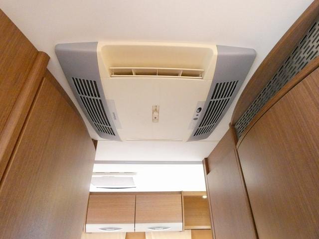 Миниатюра 12