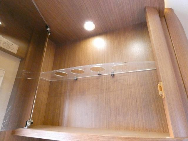 Миниатюра 25